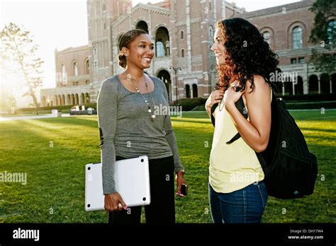 Professor Meeting 的图像结果