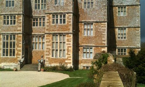 Moreton-in-Marsh Tourism (2023): Best of Moreton-in-Marsh, England ...