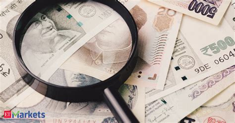 Forex: Rupee spurts to over 2-week high of 71.50 - The Economic Times