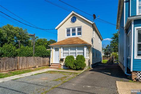 MLS Number 24027890 - 3 bed,2 bath, Residential Property for $449,900 ...