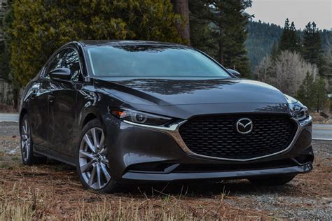2019 Mazda 3 Hatchback Review, Trims, Specs and Price | CarBuzz