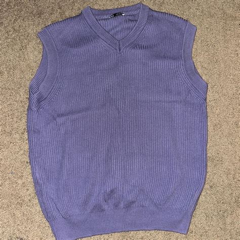Men’s Purple sweater vest - Depop