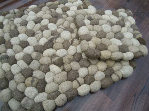 Pebble Rugs Manufacturers India | Pebble Rugs Suppliers India | Pebble ...