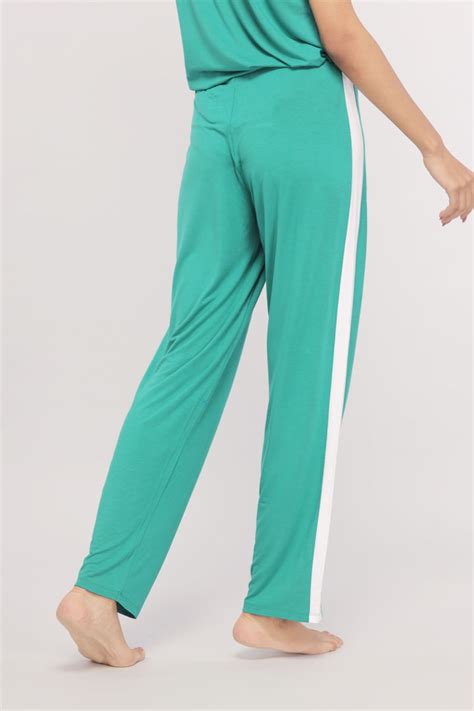 Cozy Green Lounge Pants with White Stripe – NeceSera