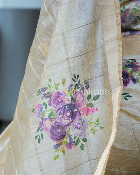 Onam Special Lilac Floral Print & Check Tissue Saree by Pinklabel ...