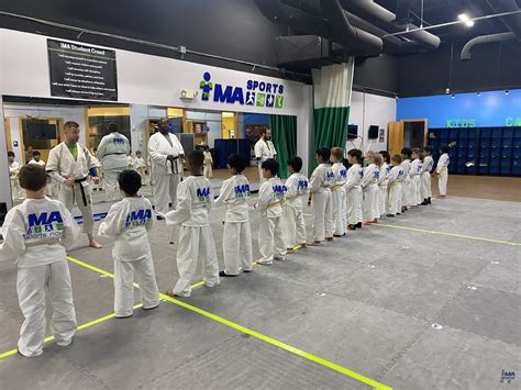 Everyone is ready for a great class! | Ima, Student, Class