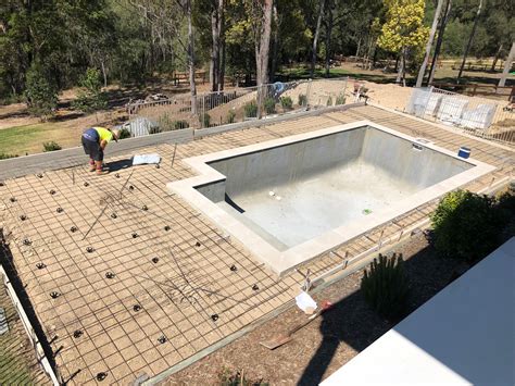 Pool Building Process AU 的图像结果