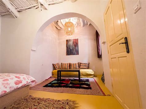 IMAGINE B&B AND RESTAURANT MIRLEFT - Guesthouse Reviews, Photos, Rate ...