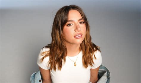 Mackenzie Ziegler, Retrato En 2024