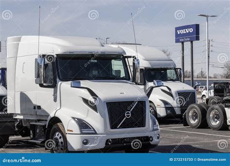 Volvo Big-Rig Trucks 的图像结果