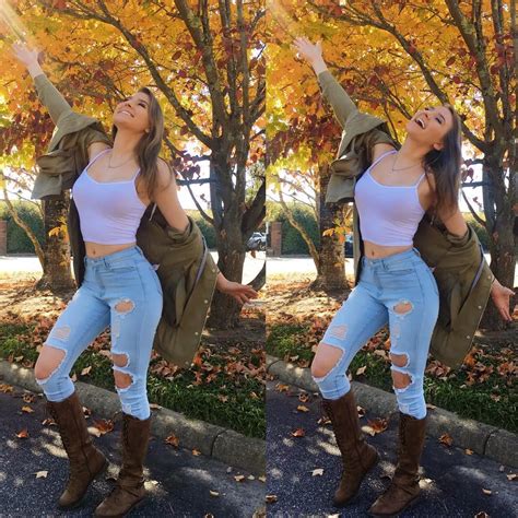 Elizabeth Zaks | Scrolller