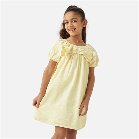 Juniors Striped Dress with Short Sleeves and Bow Detail