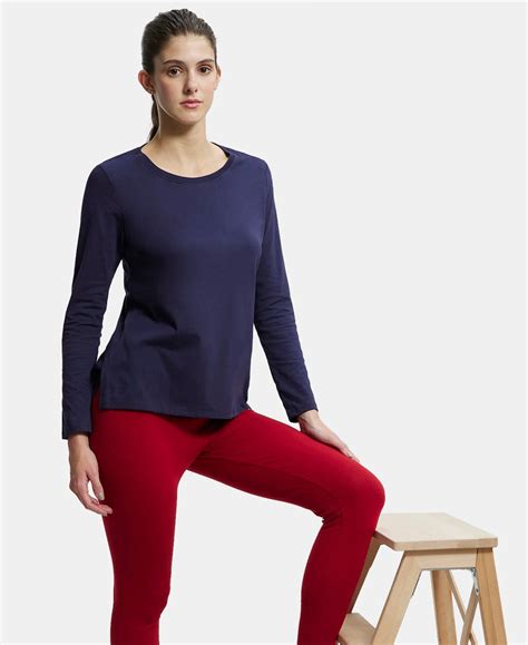 Buy Super Combed Cotton Rich Relaxed Fit Solid Round Neck Full Sleeve T ...