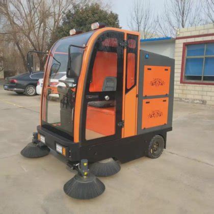 New Condition Large Electric Ride-on Floor Scrubber Automatic Function ...