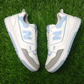 New Balance – Foot Steps