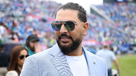 युवराज के शहर से आधी भी नहीं है इन देशों की आबादी! जिनके मैच में टूटा ...