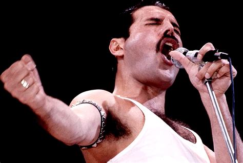 Dec. 1, 1991-Week of Wonders And Loss-Not The Lease, Freddie Mercury