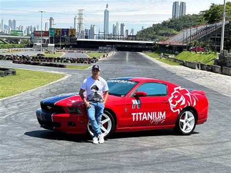Em evento exclusivo, Titanium Motors apresentou grandes marcas do automobilismo | Especial ...
