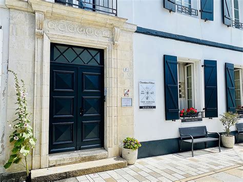 Book A Room | The Pavillon at The Corner Properties