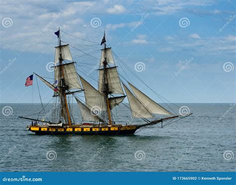 Tall Ship Niagara on Lake Erie Editorial Photography - Image of ...
