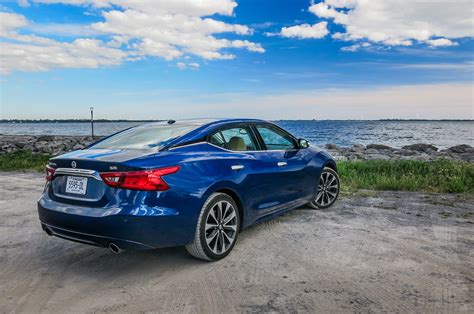 Four Seasons 2016 Nissan Maxima SR Update 4: Escape to Canada ...