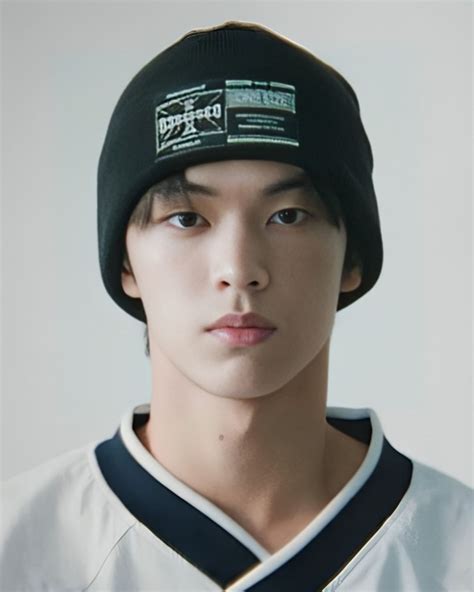 TWS (Pledis) Members Profile (Updated Facts!) - Kpop Singers