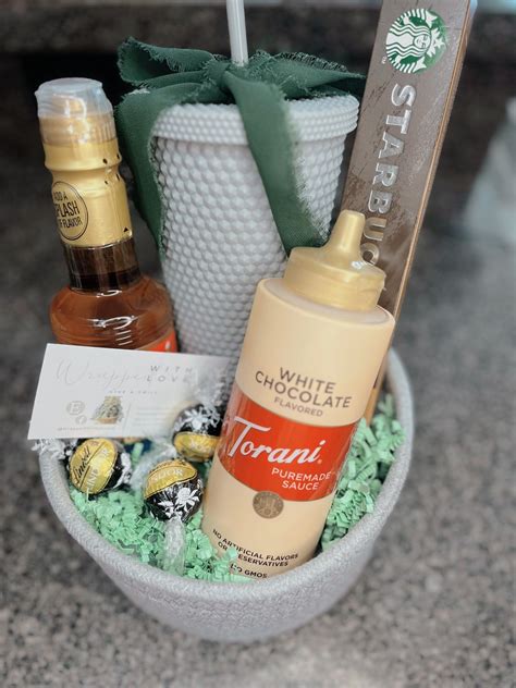 15 Genius Coffee Gift Basket Ideas - To DIY or Buy | Coffee lover gifts ...