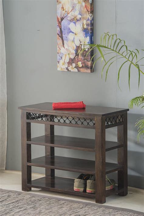 Solid Wood Jali Shoe Rack