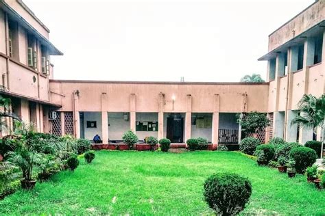 Nagpur Veterinary College Contact Number, Address & Map, Nagpur ...