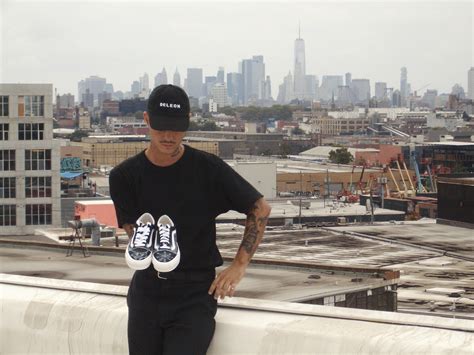 Spanish Artist Alehsy Has Strict Rules for Instagram