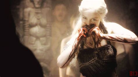 Khaleesi Eating Heart