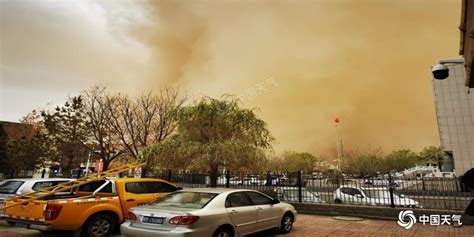 内蒙古午后沙尘暴再来袭 外出需做好防护 - 首页 -中国天气网