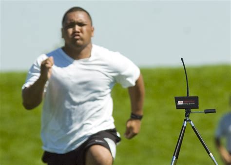 Rugby Manu: 212th Fires Bde. Soldier puts on show for rugby scouts at ...