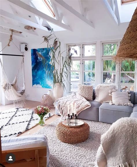 When Coastal Living Meets Scandi-Boho Chic in 2020 | Beach decor living ...