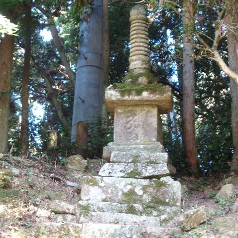 IZUMI SHIKIBU MEMORIAL STUPA (2026) All You Need to Know BEFORE You Go ...