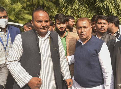 OBC Neglect, Bitterness, Hardline Hindutva: What Lies Behind the Exodus ...