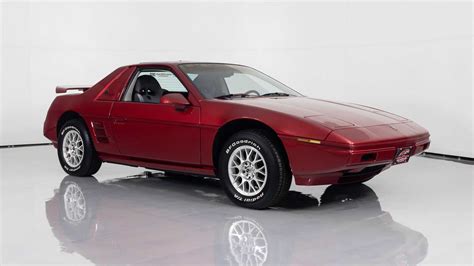 Stand Out In This Custom 1984 Pontiac Fiero Show Car | Motorious