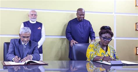 Press Information Bureau Photo Gallery