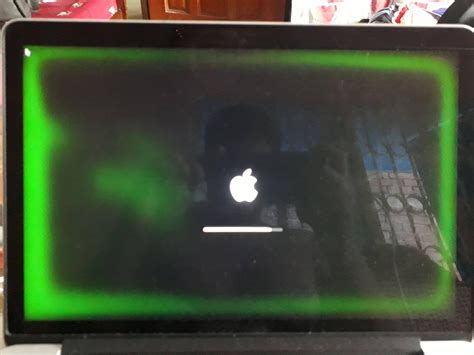 MacBook Green Screen Computer 的图像结果