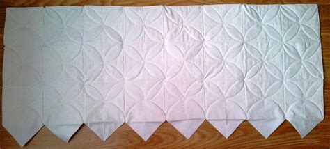 Cathedral Window Quilting Tutorial 的图像结果