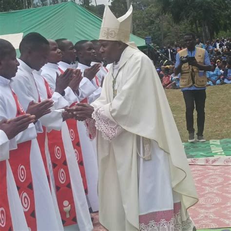 Catholic church ordains 24 seminarians to become deacons | Malawi 24 ...