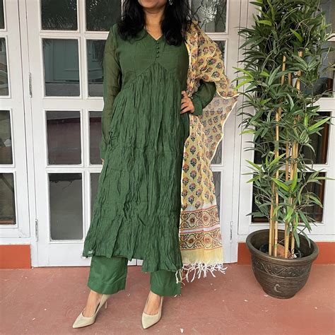 Hara Chanderi Anarkali Full sleeves Suit Set – Studio 242