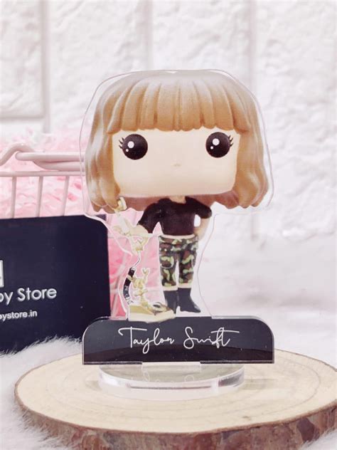 Taylor Swift Acrylic Figure With Stand – ThePeppyStore