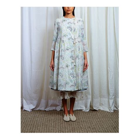 Dia Mirza picks a breezy printed cotton dress in Mumbai | Vogue India