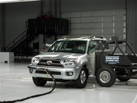 Image result for 4Runner Crash-Test