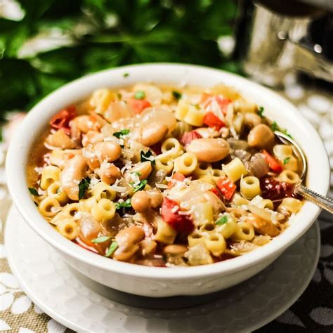 Easy Italian Pastina Soup Recipe - Delicious and Quick - Simple Italian ...