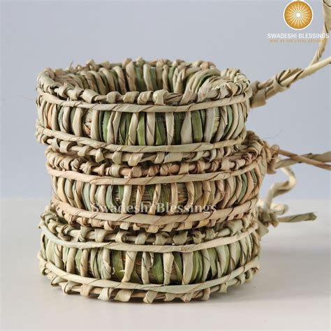 Swadeshi Blessings Palm Leaf Stands/Pot Stand/Earthen Pot Stand