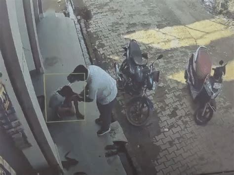 Doctor beats 9-year-old in Bhilwara for ringing doorbell Child loses ...