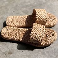 straw sandals 的图像结果