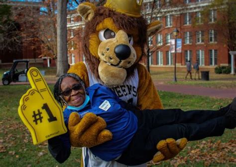 Miss Betty - The Queen of Queens - Queens University of Charlotte